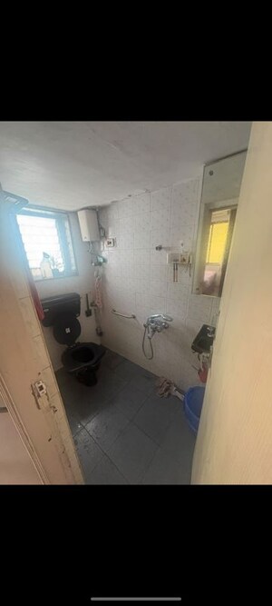 Bathroom in 2 BHK Apartment at Vile Parle Mahaveer, Vile Parle West – for Rent