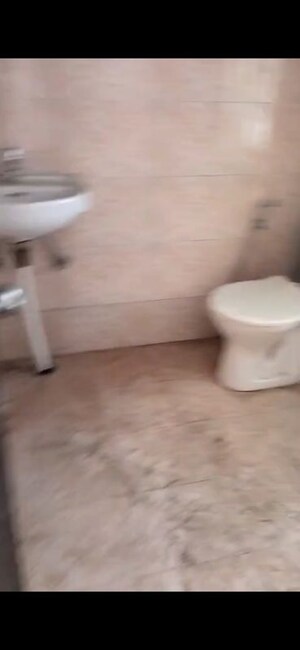 Bathroom in 2.5 BHK Apartment at Amrapali Enchante, Tech Zone 4 Greater Noida – for Rent