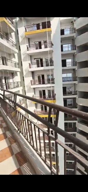 Balcony in 2.5 BHK Apartment at Amrapali Centurian Park Phase II, Tech Zone 4 Greater Noida – for Rent