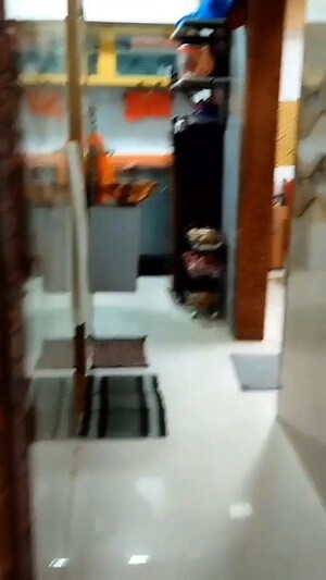 Living Room in 2 BHK Apartment at Andheri East – for Rent