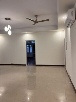 Room in 3 BHK Villa at Elan Nirvana, Sector 50 – for Rent