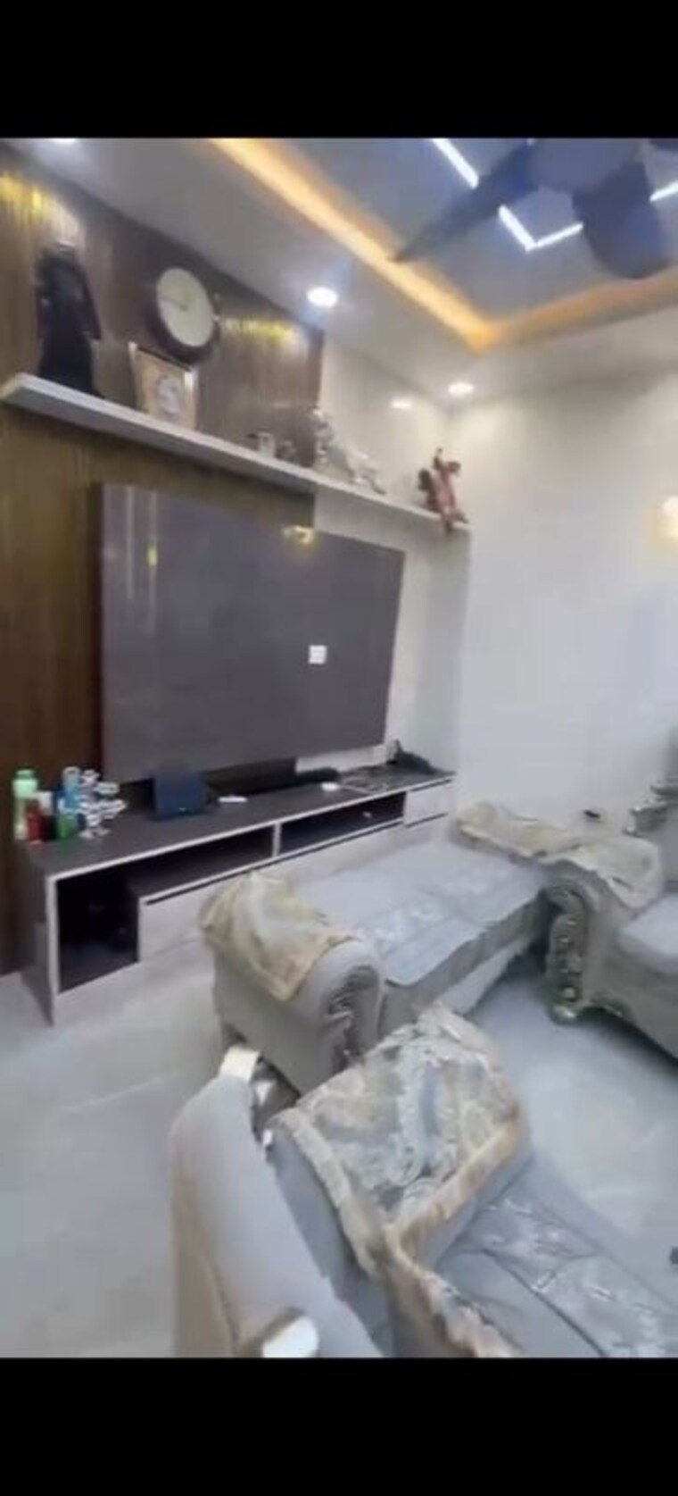 Living Room, antriksh-golf-view 3.5 Bedroom 1910 Sq.Ft. Apartment In Sector 78 Noida 10791352