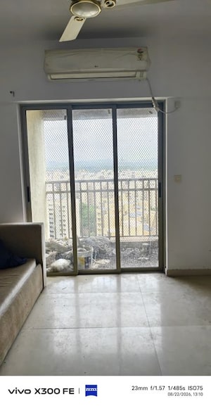 Room in 1 BHK Apartment at Casa Rio Viva, Dombivli East – for Rent