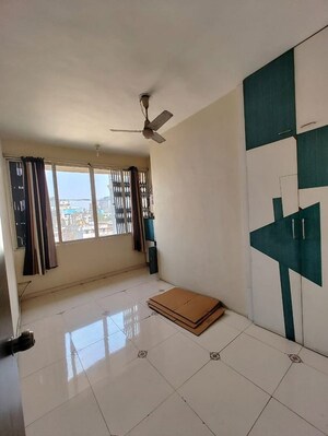 Room in 3 BHK Apartment at Paldi – for Sale