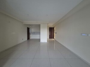 Room in 4 BHK Apartment at Sumadhura Folium, Whitefield – for Rent