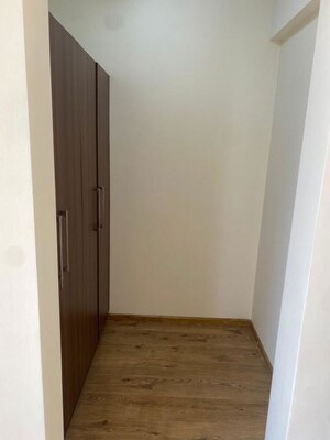 Room in 4 BHK Apartment at Experion The Heart Song, Sector 108 – for Rent