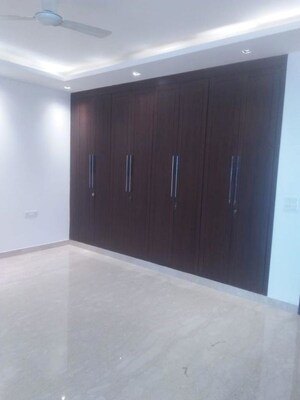 Room in 4 BHK Builder Floor at Greater Kailash I – for Sale
