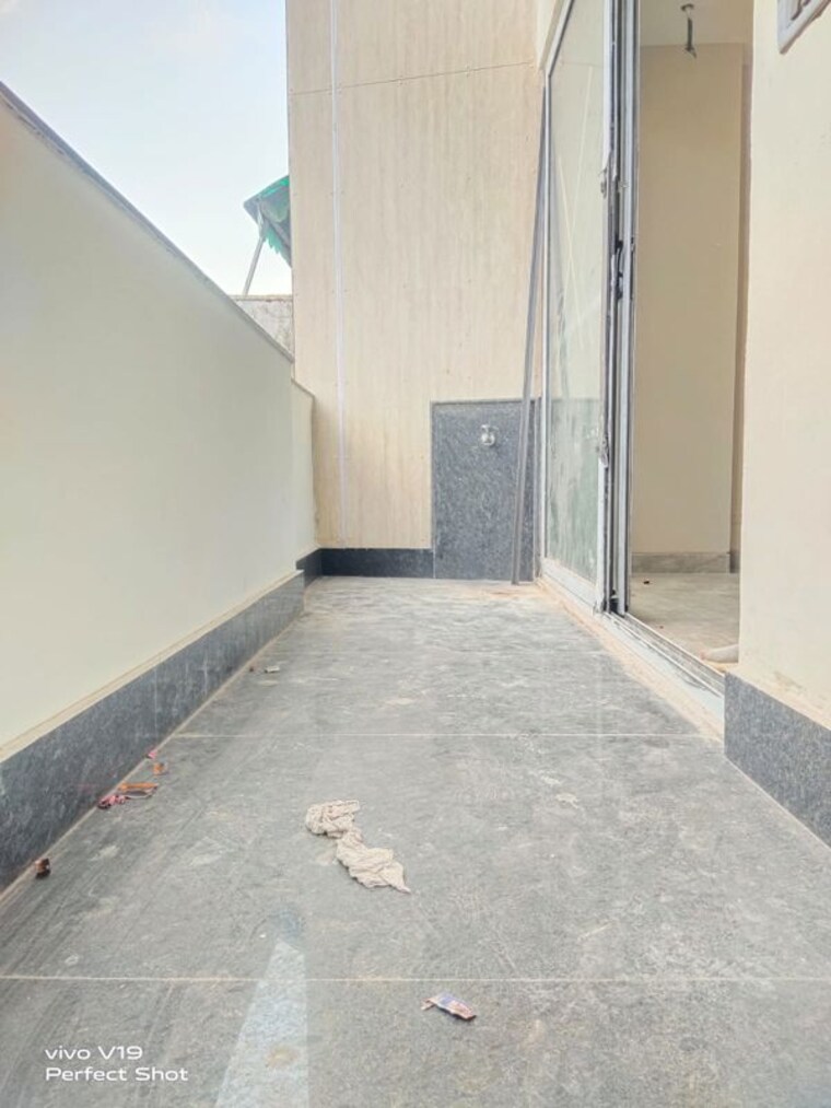 Room, chittaranjan park 3 Bedroom 1500 Sq.Ft. Builder Floor In Chittaranjan Park Delhi 10791475