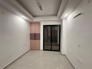 Room in 2 BHK Builder Floor at Mehrauli – for Rent