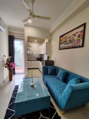 1 BHK Builder Floor For Rent in Sector 52