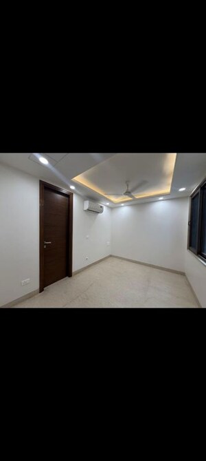 2 BHK Builder Floor For Sale in Garhi