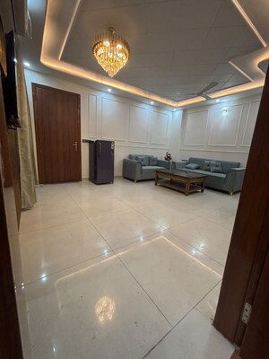2 BHK Builder Floor For Rent in Sector 42