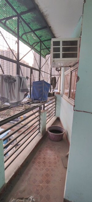 Balcony in 2 BHK Builder Floor at 3P Platinum, Sector 68 – for Rent