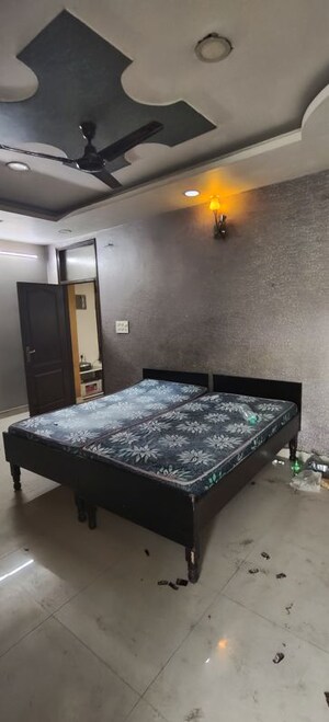 Bedroom in 2 BHK Builder Floor at 3P Platinum, Sector 68 – for Rent