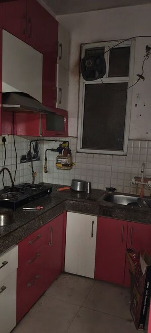 Kitchen in 2 BHK Builder Floor at 3P Platinum, Sector 68 – for Rent
