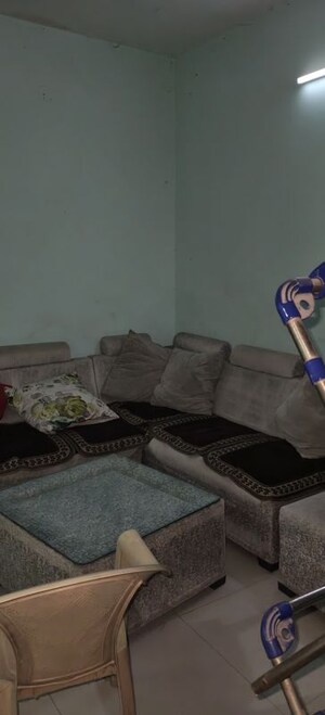 Living Room in 1 BHK Builder Floor at 3P Platinum, Sector 68 – for Rent