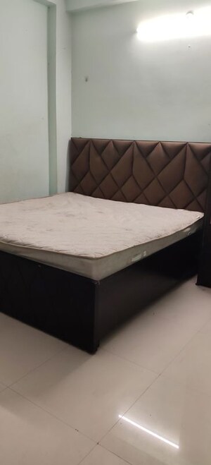 Bedroom in 1 BHK Builder Floor at 3P Platinum, Sector 68 – for Rent