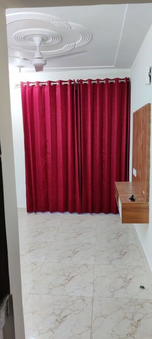 Bedroom in 1 BHK Builder Floor at Sector 47 – for Rent
