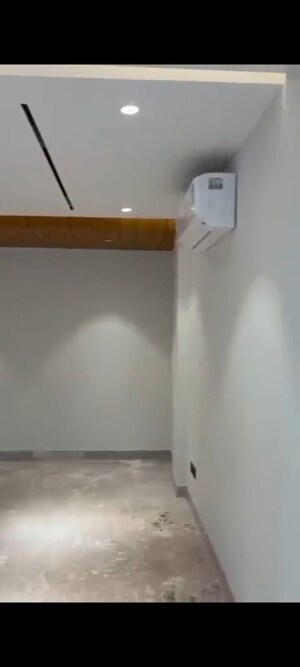 Furnished Amenities in 3 BHK Builder Floor at Greater Kailash ii – for Rent
