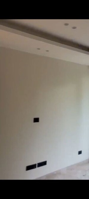Room in 3 BHK Builder Floor at Greater Kailash ii – for Rent