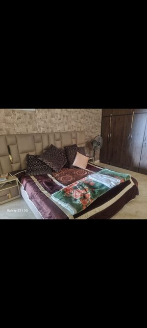 Bedroom in 3 BHK Builder Floor at Navjeevan Vihar – for Sale