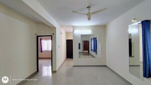 Room in 2 BHK Apartment at Peninsula Infra Pinnacles, Sarjapur – for Rent