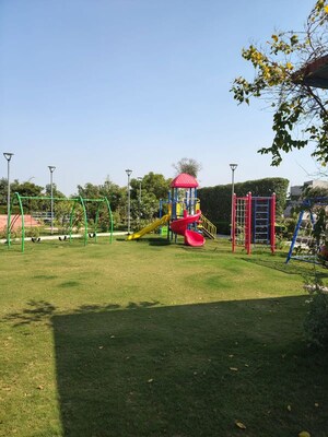  Plot – Garden View at Central Park Flower Valley Mikasa Plots, Sohna Sector 33 - for Sale