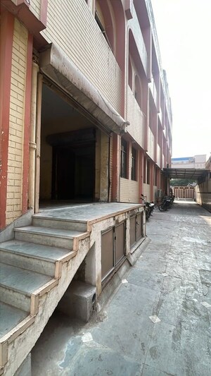  Warehouse For Rent in Okhla Industrial Estate Phase 2