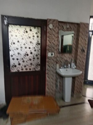 Living Room in 3 BHK Builder Floor at Sector 24 – for Rent