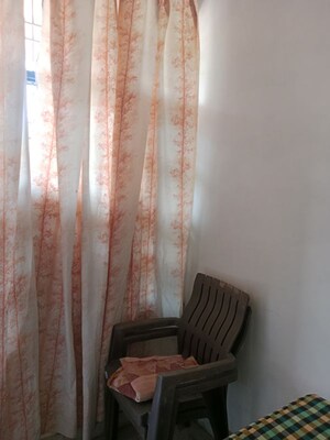 Bedroom in 3 BHK Builder Floor at Sector 24 – for Rent