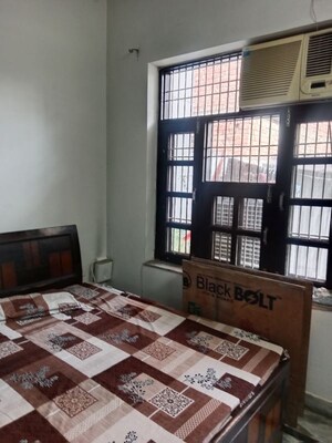 Bedroom in 3 BHK Builder Floor at Sector 24 – for Rent