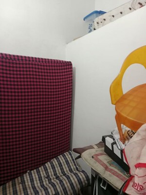 Room in 3 BHK Builder Floor at Sector 24 – for Rent