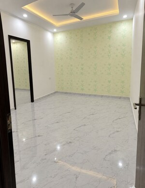 3 BHK Builder Floor For Sale in Vishwas Nagar