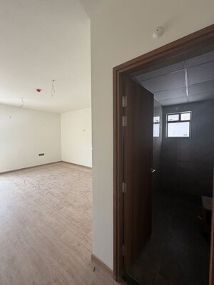 Room in 2 BHK Apartment at Vasavi Atlantis, Narsingi – for Sale