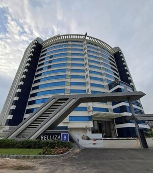 Studio Apartment – Exterior View View at Dumas - for Rent