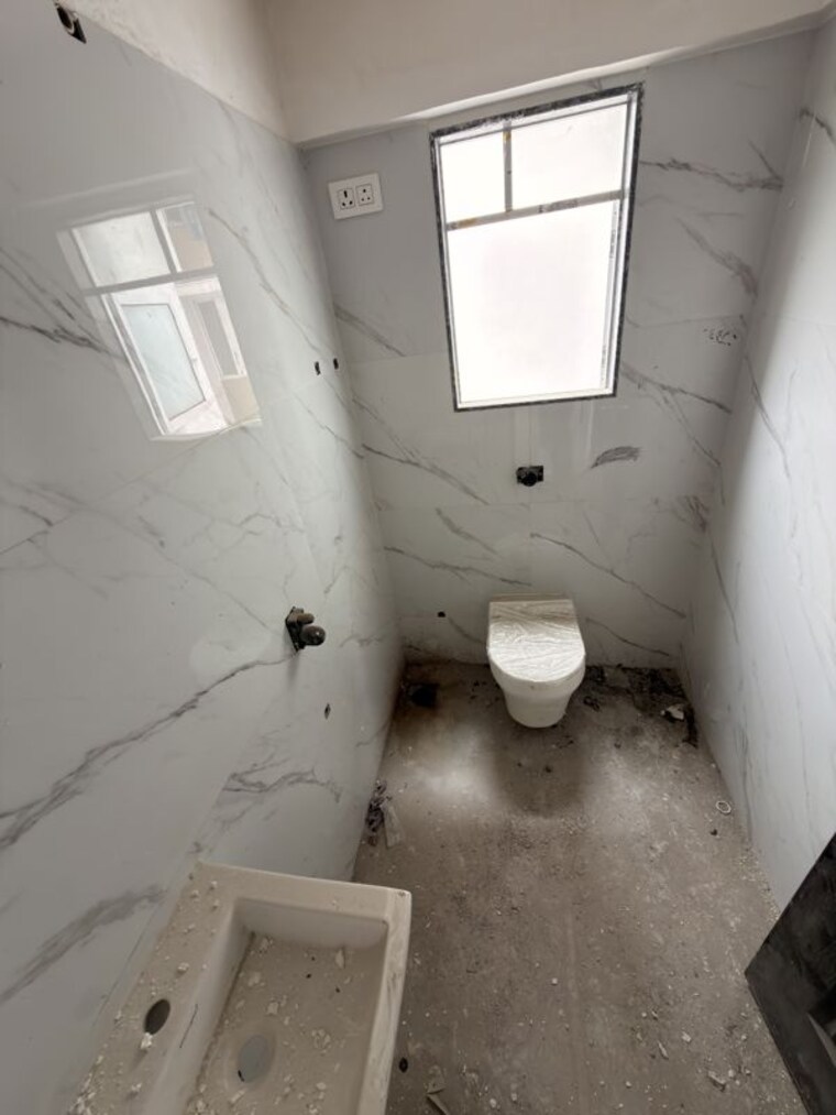 Bathroom, grace-mass-metropolis 2 Bedroom 654 Sq.Ft. Apartment In Chembur Mumbai 10791760