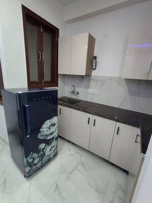 Kitchen in 1 BHK Builder Floor at South Delhi – for Rent