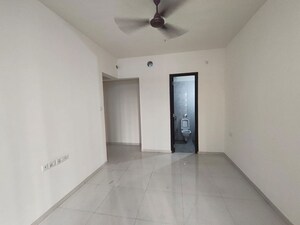 Room in 1.5 BHK Apartment at Marathon Nexzone, New Panvel – for Rent