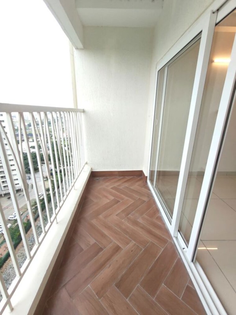 Balcony, avalon-park-at-the-prestige-city 3 Bedroom 1361 Sq.Ft. Apartment In Sarjapur Road Bangalore 10791769