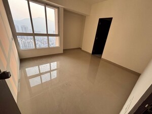Room in 2 BHK Apartment at Lodha Crown Quality Homes, Majiwada – for Rent