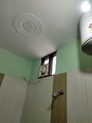 Bathroom in 2 BHK Builder Floor at Sector 47 – for Rent