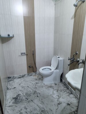 Bathroom in 2 BHK Builder Floor at Sector 47 – for Rent