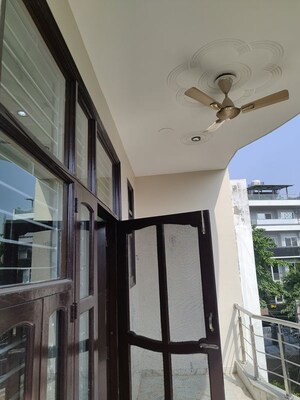 Kitchen in 2 BHK Builder Floor at Sector 47 – for Rent
