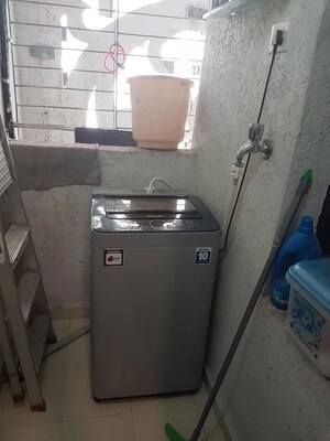 Kitchen in 2 BHK Apartment at Lodha Amara, Kolshet Road – for Rent
