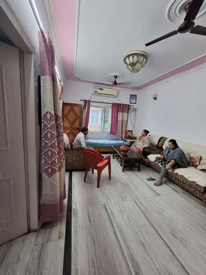 Living Room in 3 BHK Builder Floor at RWA Apartments Sector 26, Sector 26 – for Rent