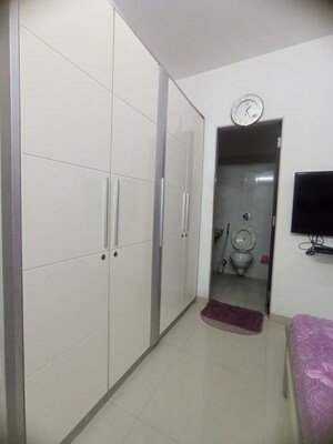 Furnished Amenities in 2 BHK Apartment at Nahar Jonquille And Jamaica, Chandivali – for Rent