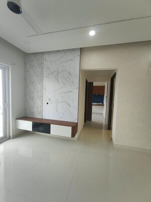 Room in 3 BHK Apartment at Greenspace Celestial, Kokapet – for Rent