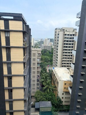 3 BHK Apartment – Exterior View View at Khar West - for Rent