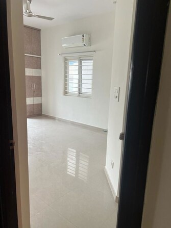 3 BHK +Apartment For Rent in Jains Ravi Gayathri Heights in Hi Tech City, Hyderabad