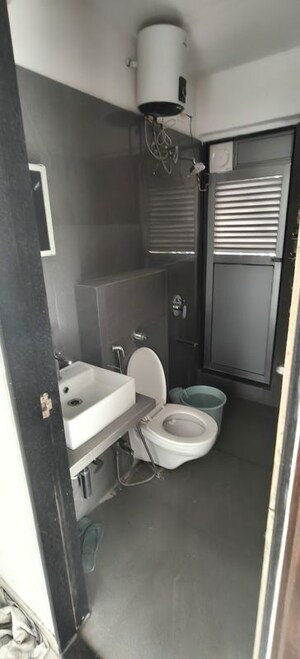 Bathroom in 2 BHK Apartment at Mayfair The View, Vikhroli West – for Rent